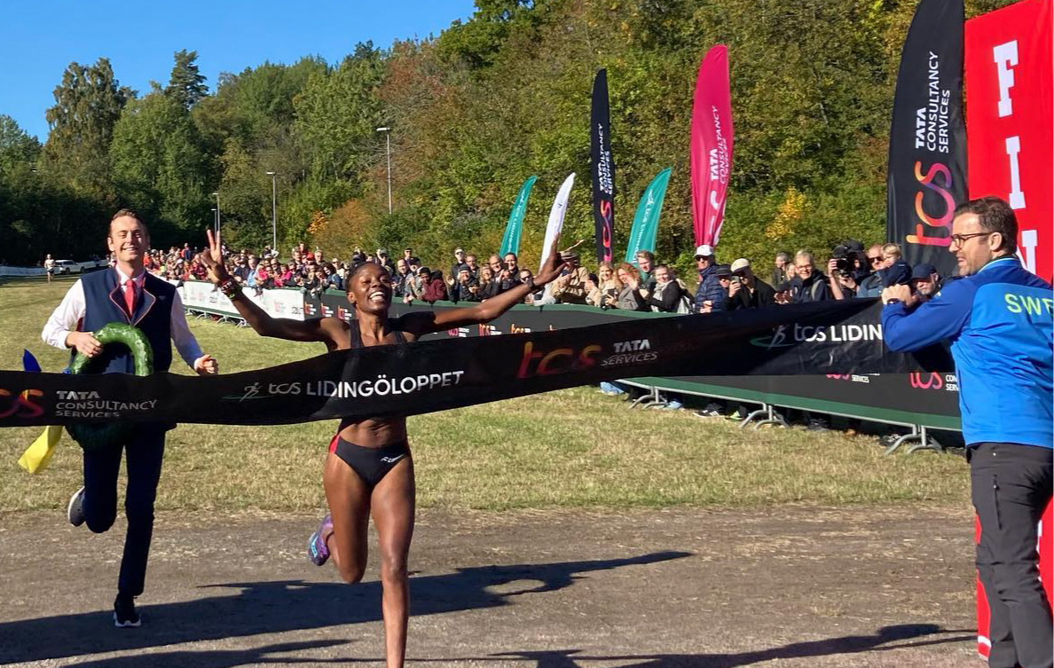 Samuel Russom and Sylvia Medugu first to cross the finish line in TCS Lidingöloppet 30!