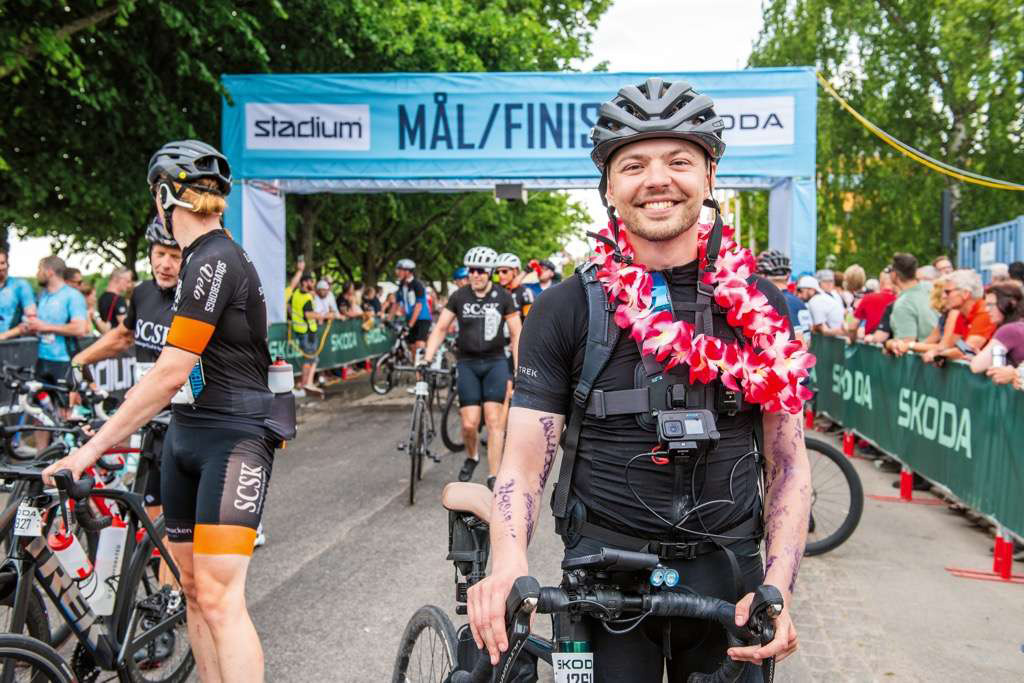 Elajjaz runs Lidingöloppet with a record crowd